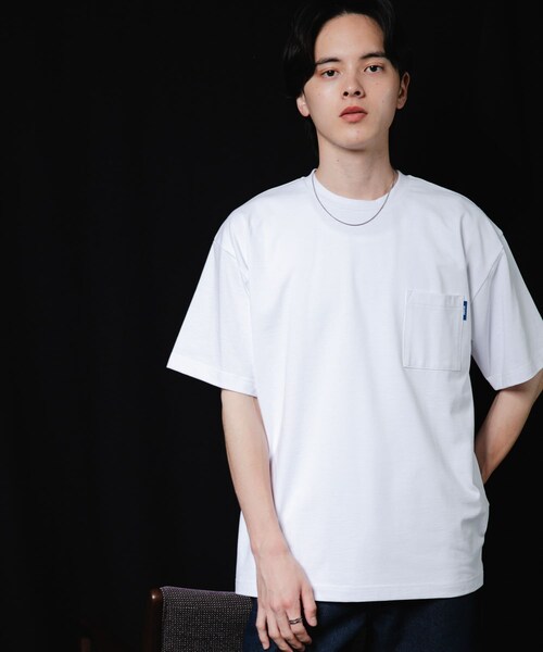 SENSE OF PLACE by URBAN RESEARCH(センスオブプレイスバイアーバンリサーチ)の「『UR TECH ひやサラクール』リラックスポケットTシャツ(Tシャツ/カットソー・メンズ・WHITE/BLACK/BROWN/L.YELLOW・M/L)」の17枚目の写真