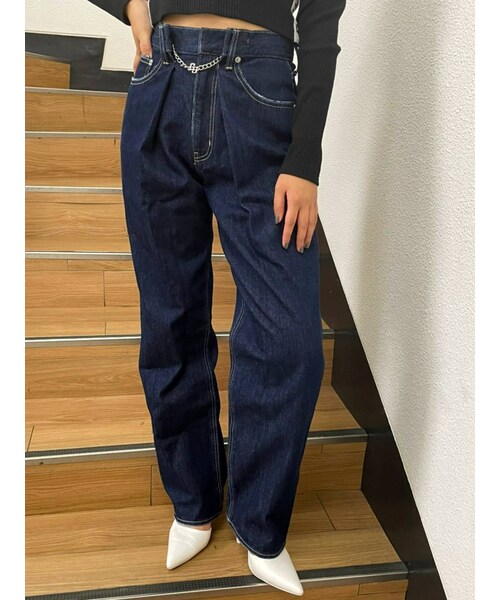 GYDA（ジェイダ）の「GGチェーン付き タックストレートデニムパンツ（デニムパンツ・レディース・ブルー/インディゴ・S/M）」の5枚目の写真