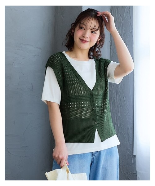 nissen（ニッセン）の「＜大きいサイズ＞２点セット（前あきべスト＋綿100％半袖Ｔシャツ）（Tシャツ/カットソー・レディース・アイボリー×ボーダー/黒×ホワイト/グリーン×ホワイト・L~LL/3L~4L/5L~6L/8L/10L）」の3枚目の写真