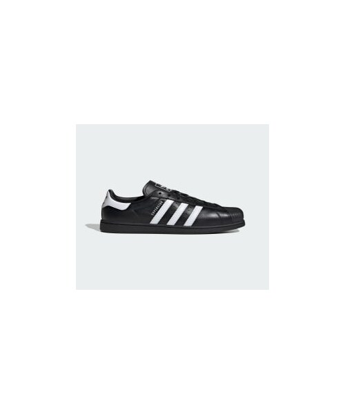 adidas(アディダス)の「SST SQ / SST SQ(シューズ・メンズ・ブラック・22.0cm/22.5cm/23.0cm/23.5cm/24.0cm/24.5cm/25.0cm/25.5cm/26.0cm/26.5cm/27.0cm/27.5cm/28.0cm/28.5cm/29.0cm/29.5cm/30.0cm/30.5cm/31.0cm/31.5cm/32.0cm)」の4枚目の写真