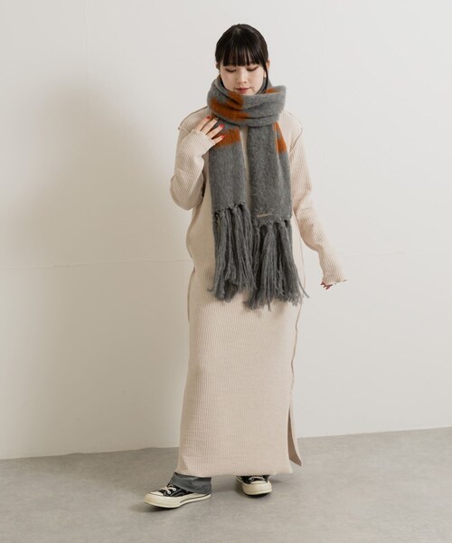 THE GOODLAND MARKET（ザグッドランドマーケット）の「cwtch　RWS Wool fringe Scarf（マフラー・レディース・BROWN/BLUE/GRAY・FREE）」の9枚目の写真