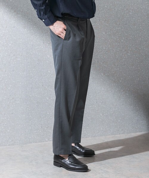 URBAN RESEARCH DOORS(アーバンリサーチドアーズ)の「『洗濯可/防シワ』LIFE STYLE TAILOR クリアツイルウォッシャブルパンツ(スラックス・メンズ・GRAY・44/46/48/50)」の8枚目の写真