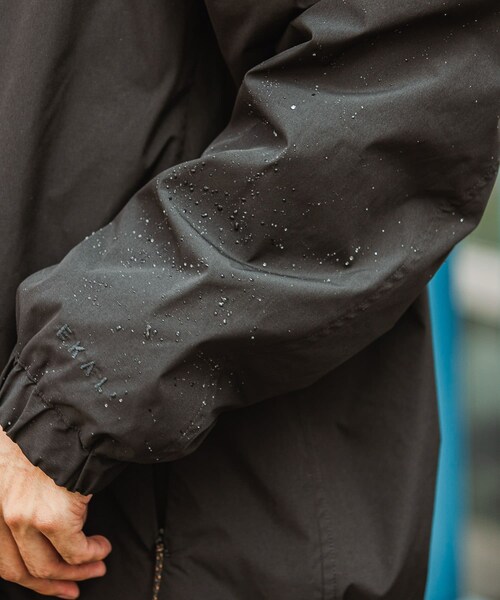 EKAL（エカル）の「『UR TECH』　MoLightカーディガン（カーディガン/ボレロ・メンズ・ブラック/ブラウン・M/L）」の16枚目の写真