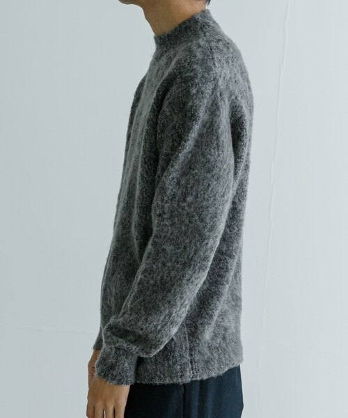 URBAN RESEARCH（アーバンリサーチ）の「new basic MOULINE SHAGGY KNIT（ニット/セーター・メンズ・CHARCOAL/NAVY・M/L）」の17枚目の写真