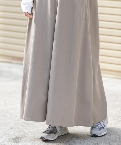 URBAN RESEARCH DOORS(アーバンリサーチドアーズ)の「FORK&SPOON フロントタックフレアワンピース(ワンピース・レディース・BLACK/BEIGE/DARKGREEN・1/2)」の21枚目の写真