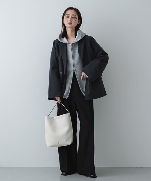 SENSE OF PLACE by URBAN RESEARCH(センスオブプレイスバイアーバンリサーチ)の「バケツバッグ(ショルダーバッグ・レディース・BLACK/IVORY/BROWN・One)」の6枚目の写真