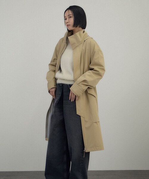 ADAM ET ROPE'（アダムエロペ）の「3レイヤーミリタリーコート / KAJIF（ミリタリージャケット・レディース・ブラック/ベージュ・F）」の12枚目の写真