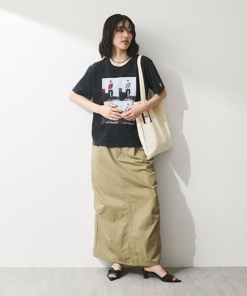 ADAM ET ROPE'（アダムエロペ）の「【WEB限定】RECORDSプリントトートバッグ（トートバッグ・レディース・ブラック/ブラック系/キナリ/キナリ系・F）」の10枚目の写真