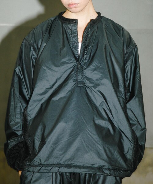 URBAN RESEARCH(アーバンリサーチ)の「『別注』BROOXON×URBS U.P.S. AIRLITE WARM SWEAT SHIRTS(スウェット・メンズ・BLACK・M/L/XL)」の22枚目の写真