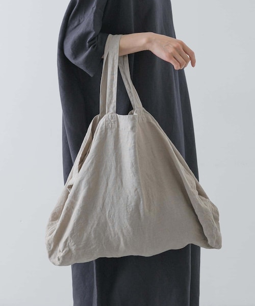 かぐれ（カグレ）の「リネンビッグトートバッグ（トートバッグ・レディース・SMOKE PINK/BEIGE/BLUE GREEN/CHARCOAL/YELLOW KHK・FREE）」の2枚目の写真