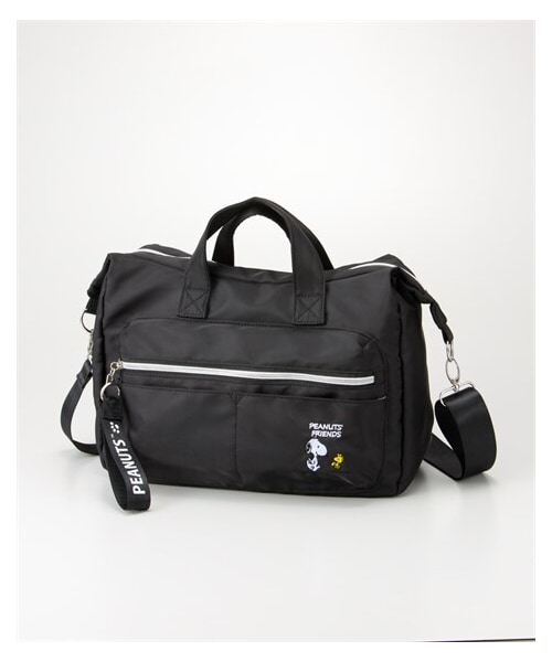 nissen（ニッセン）の「スヌーピーワンポイント刺しゅう入10ポケット２WAYはっ水ショルダーバッグ（選べる肩ひも長さ）（ショルダーバッグ・メンズ・黒/カーキ/グレー/キャメル・1=約73~140cm/2=約88~170cm）」の5枚目の写真