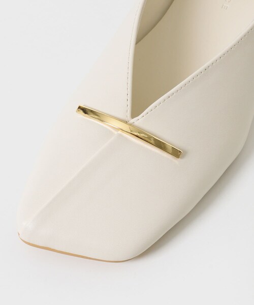 SENSE OF PLACE by URBAN RESEARCH（センスオブプレイスバイアーバンリサーチ）の「『抗菌』スクエアカットフラットシューズ（その他シューズ・レディース・IVORY/BLACK/BROWN・S/M/L）」の9枚目の写真