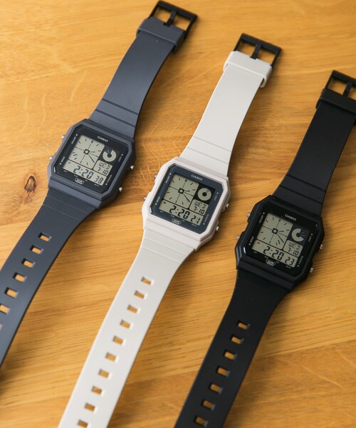 URBAN RESEARCH DOORS（アーバンリサーチドアーズ）の「CASIO　LF-20W（アナログ腕時計・メンズ・BLACK/CHARCOAL/ECRU・FREE）」の8枚目の写真