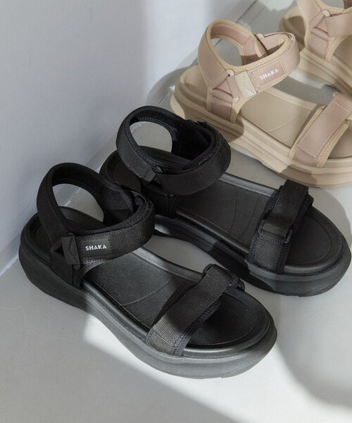 VIS(ビス)の「【SHAKA】NEO BUNGY GES(サンダル・レディース・ブラック/ベージュ系・23.0/24.0)」の1枚目の写真