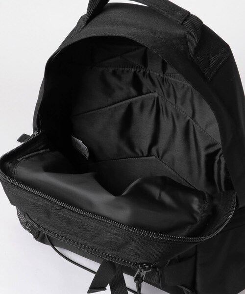 SENSE OF PLACE by URBAN RESEARCH(センスオブプレイスバイアーバンリサーチ)の「carhartt KICKFLIPBACKPACK(バックパック/リュック・メンズ・BLACK/KHAKI/CAMEL/RED・one)」の12枚目の写真
