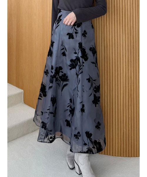 フロッキープリントフレアスカート MERCURYDUO（マーキュリーデュオ）の「フロッキープリントフレア