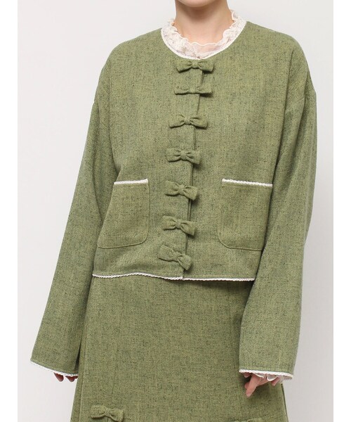 merry jenny（メリージェニー）の「リボンノーカラージャケット【セットアップ着用可能】（ノーカラージャケット・レディース・ブラック/レッド/グリーン・F）」の3枚目の写真