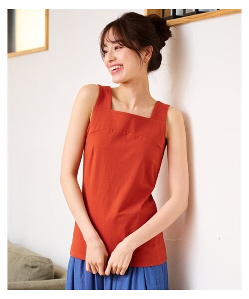 nissen（ニッセン）の「大きいサイズ安定感アップさらに下着がちら見えにくいタンクトップ（キャミソール・レディース・オフホワイト/テラコッタ/黒・L/LL/3L/4L/5L/6L/8L/10L）」の18枚目の写真