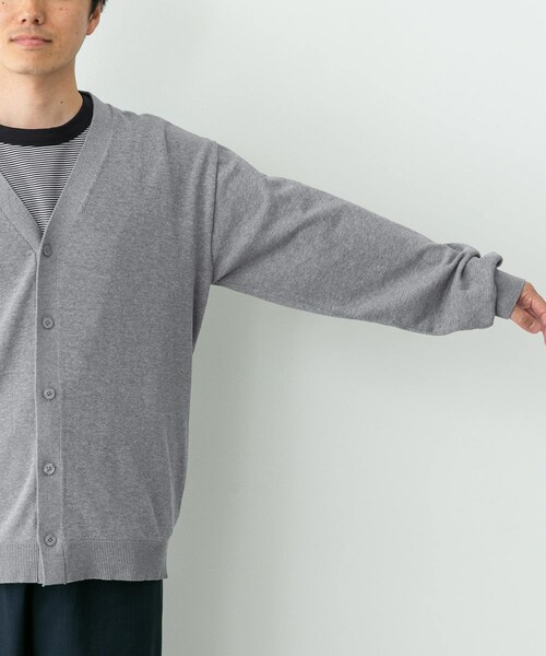 URBAN RESEARCH Sonny Label（アーバンリサーチサニーレーベル）の「強撚コットンニットカーディガン（カーディガン/ボレロ・メンズ・グレー/チャコール/レッド・M/L）」の15枚目の写真