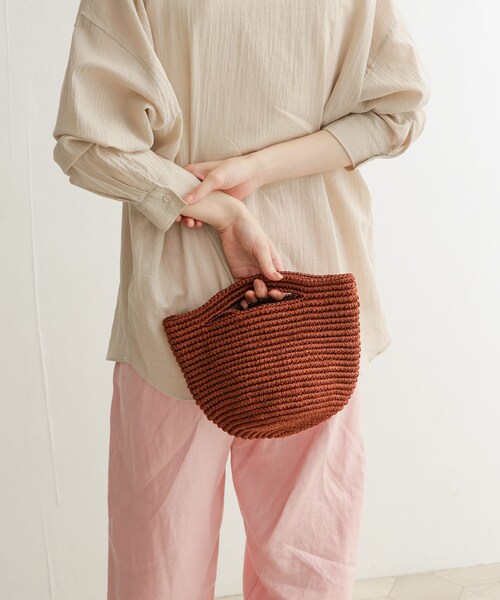 URBAN RESEARCH DOORS（アーバンリサーチドアーズ）の「Magda Made　Mini Soledad Bag（かごバッグ・レディース・Peach/Burgundy/Black・-）」の3枚目の写真