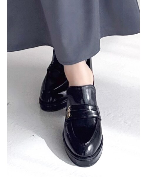 dazzlin（ダズリン）の「チャームローファーサボ（パンプス・レディース・ブラック/ブラウン・M/L）」の5枚目の写真