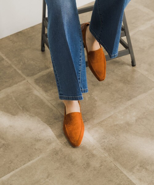 URBAN RESEARCH(アーバンリサーチ)の「SHISEI CHISEL TOE SUEDE SLIIPON(スリッポン・レディース・BRICK/D.BROWN・22.5/23.5/24.5)」の11枚目の写真