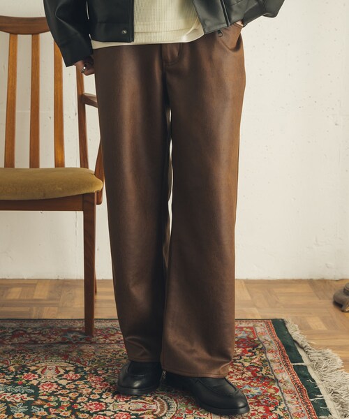 SENSE OF PLACE by URBAN RESEARCH（センスオブプレイスバイアーバンリサーチ）の「フェイクスエードストレートパンツ（その他パンツ・メンズ・BLACK/BROWN・M/L）」の15枚目の写真