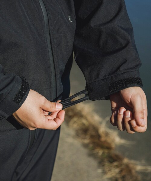 URBAN RESEARCH（アーバンリサーチ）の「ELECTRIC　EX WATER REPELLENT ZIP JK（テーラードジャケット・メンズ・BLACK/CHARCOAL・L/XL）」の8枚目の写真