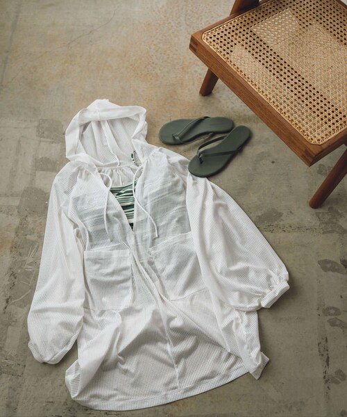 URBAN RESEARCH(アーバンリサーチ)の「Swim URBAN RESEARCH スイム メッシュチュニック(水着・メンズ・GRAY/WHITE・FREE)」の6枚目の写真