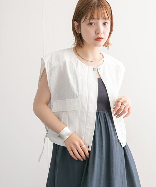 KBF(ケイビーエフ)の「BIGポケットベスト(テーラードジャケット・レディース・BORDEUAX/OFF/NAVY・one)」の7枚目の写真