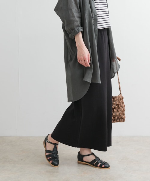 URBAN RESEARCH DOORS(アーバンリサーチドアーズ)の「リネン混ニットストレートスカート(スカート・レディース・BLACK/CHARCOAL・M)」の1枚目の写真