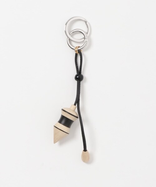 URBAN RESEARCH（アーバンリサーチ）の「LEMAIRE　PENDULUM CHARM（キーホルダー・レディース・HORNBEAM・-）」の4枚目の写真
