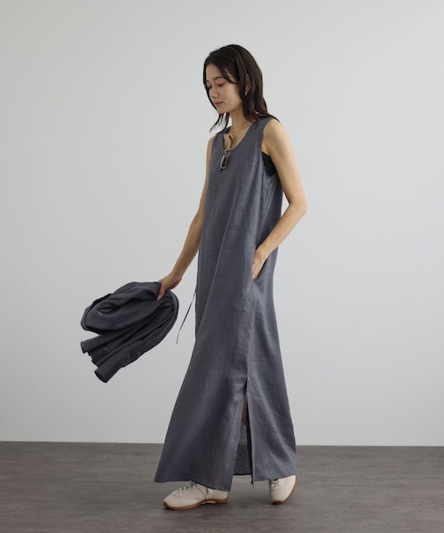 ADAM ET ROPE'(アダムエロペ)の「リネンドロストノースリーブワンピース / GENTLE LINEN(ワンピース・レディース・ブラック/グレー/ピンク・F)」の12枚目の写真
