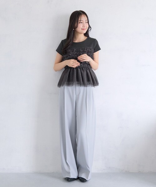 VIS（ビス）の「【夏トク価格】チュールフリルドッキングフレンチスリーブ/UVケア（Tシャツ/カットソー・レディース・チャコール/オフホワイト/ブラウン系・F）」の5枚目の写真
