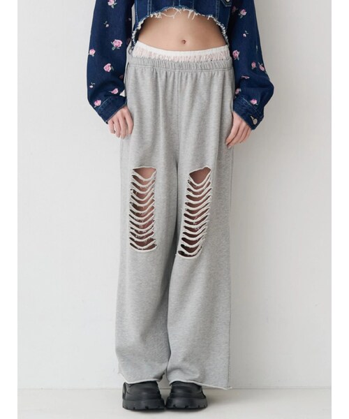 EVRIS（エヴリス）の「レースドッキングダメージスウェットワイドパンツ【セットアップ着用可能】（スウェットパンツ・レディース・グレー/ブラック/ミックス・F）」の2枚目の写真