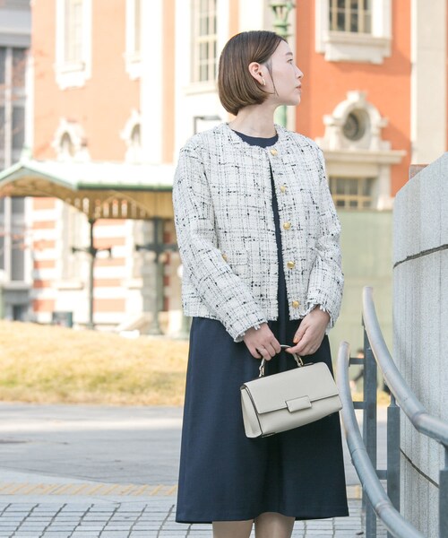 URBAN RESEARCH ROSSO（アーバンリサーチロッソ）の「『WEB限定』ツイードノーカラージャケット（ノーカラージャケット・レディース・OFF/BLACK・Free）」の5枚目の写真