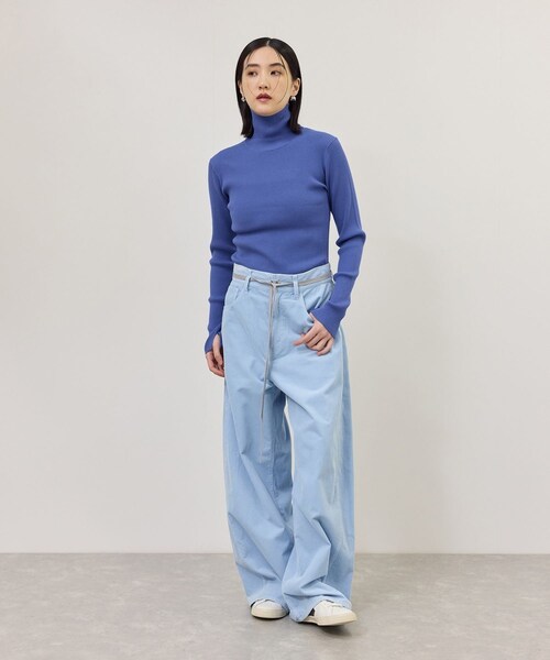 ADAM ET ROPE'(アダムエロペ)の「【WEB限定】・【定番】エコベロRIBタートル(ニット/セーター・レディース・ブラック/オフホワイト/ダークブラウン/ブルー系/レッド・F)」の11枚目の写真