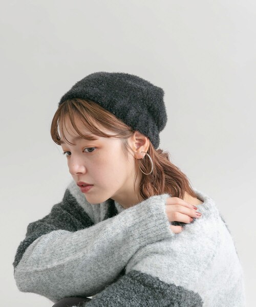 KBF（ケイビーエフ）の「ラメニットビーニー（ニットキャップ/ビーニー・レディース・BLACK/SILVER・one）」の5枚目の写真