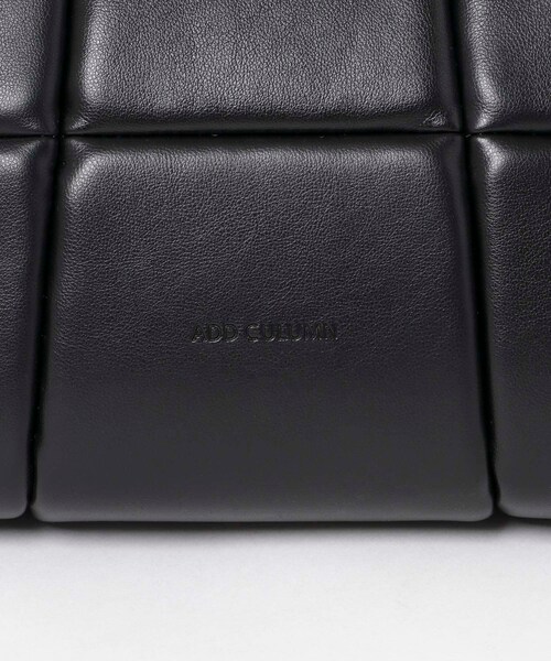 URBAN RESEARCH（アーバンリサーチ）の「ADD CULUMN　PUFF CLUCTH（クラッチバッグ・レディース・BLUE/BLACK・FREE）」の10枚目の写真