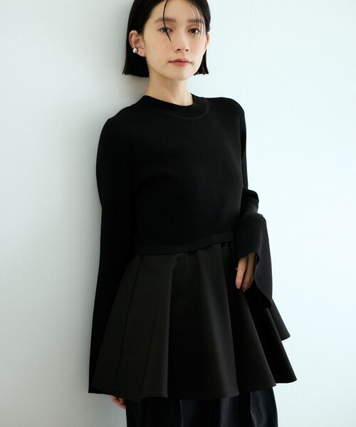 ADAM ET ROPE'(アダムエロペ)の「【サステナブル】ペプラムコンビニットプルオーバー(Tシャツ/カットソー・レディース・ブラック/オフホワイト/ライトグリーン・F)」の19枚目の写真