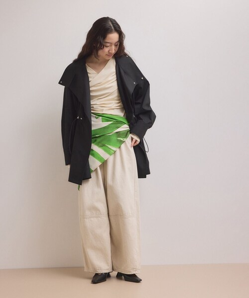 ADAM ET ROPE'(アダムエロペ)の「【WEB限定】・【サステナブル】スタンドカラーハーフモッズコート(モッズコート・レディース・ブラック/オフホワイト/ブラウン系・F)」の9枚目の写真