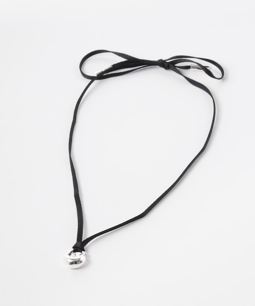URBAN RESEARCH ROSSO（アーバンリサーチロッソ）の「in mood　SILK SCROLL CHOKER（ネックレス・レディース・SV・-）」の7枚目の写真
