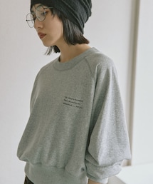 KBF | 『WEB限定』エンブロイダリーコンパクトスウェット(スウェット)