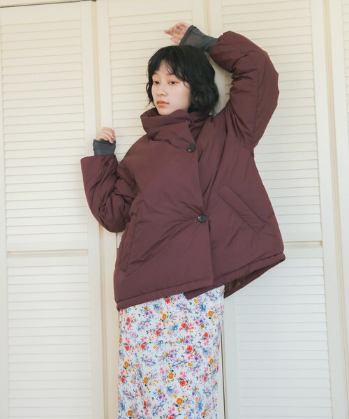 URBAN RESEARCH DOORS（アーバンリサーチドアーズ）の「『別注』NANGA×DOORS　STANDCOLLAR DOWN JACKET（その他アウター・レディース・BORDEAUX/MOCHA/BLACK・One）」の18枚目の写真