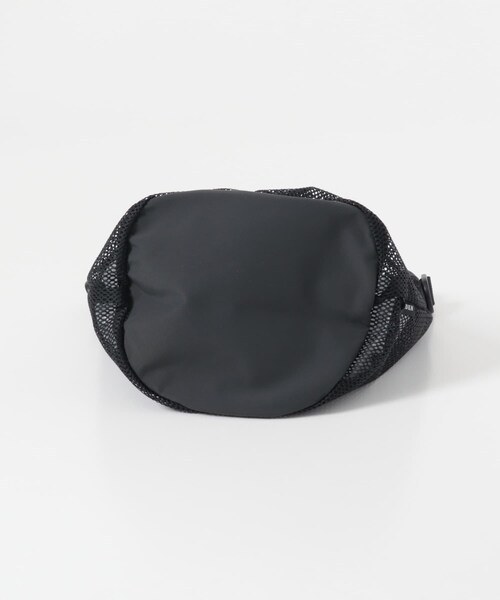 EKAL（エカル）の「TINY GARDEN PRODUCTS　ストロール2WAYメッシュバッグ（ハンドバッグ・レディース・BLACK/GRAY・One）」の6枚目の写真