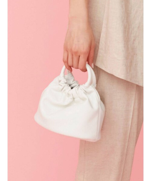 Ungrid（アングリッド）の「ギャザーハンドミニバッグ（ハンドバッグ・レディース・オフホワイト/ブラック/ピンク/オレンジ/イエロー・F）」の2枚目の写真