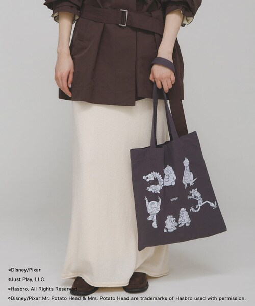 KBF（ケイビーエフ）の「TOYSTORY/トートバッグ（トートバッグ・レディース・IVORY/CHARCOAL・One）」の18枚目の写真