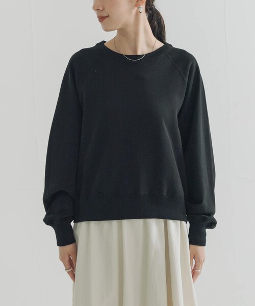 URBAN RESEARCH（アーバンリサーチ）の「スーピマコットンラグランスウェット（スウェット・レディース・CHERRY RED/NAVY/BLACK・Free）」の14枚目の写真