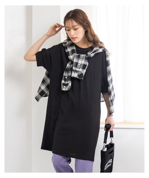 nissen（ニッセン）の「大きいサイズ涼しいサラサラカットソー楊柳ゆる５分袖チュニック（チュニック・レディース・ラベンダー/ベイクドオレンジ/黒/モカベージュ/モスカーキ/スティールブルー・L/LL/3L/4L/5L/6L/8L/10L）」の4枚目の写真