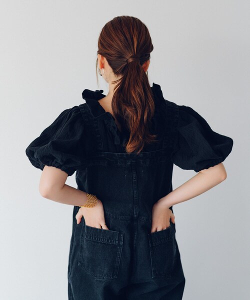 URBAN RESEARCH Sonny Label（アーバンリサーチサニーレーベル）の「NaokoTakayamaデニムオーバーオール（サロペット/オーバーオール・レディース・インディゴ/ブラック・36/38）」の6枚目の写真